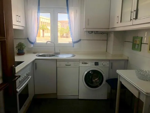 Gatu Premium Villa Isabel Terraza,Parking,1ºlinea Playa,Wifi,Vista Al Mar , Preferente Mayores De 25 Anos Y Familias Cadiz