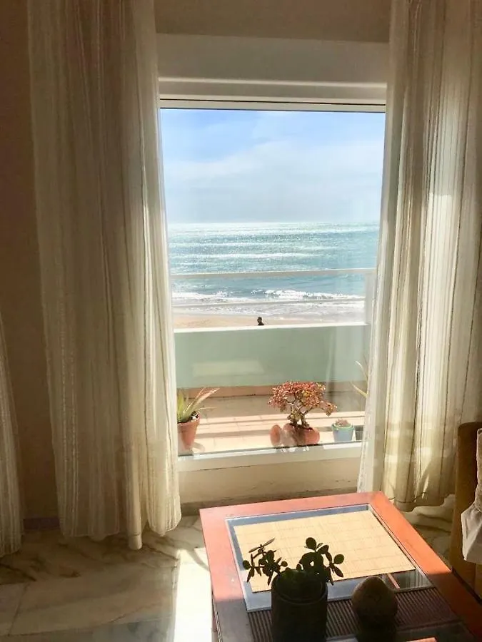 Gatu Premium Villa Isabel Terraza,Parking,1ºlinea Playa,Wifi,Vista Al Mar , Preferente Mayores De 25 Anos Y Familias Cadiz Apartment
